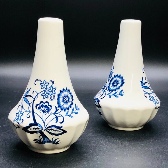 Vintage 60s Classic JG Meakin England BLUE NORDIC Salt Pepper Shaker Set - Picture 2 of 10